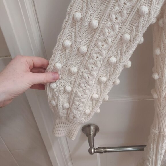 Alice + Olivia Kitty Puff Sleeve Bow Sweater White Dress - Picture 4 of 9